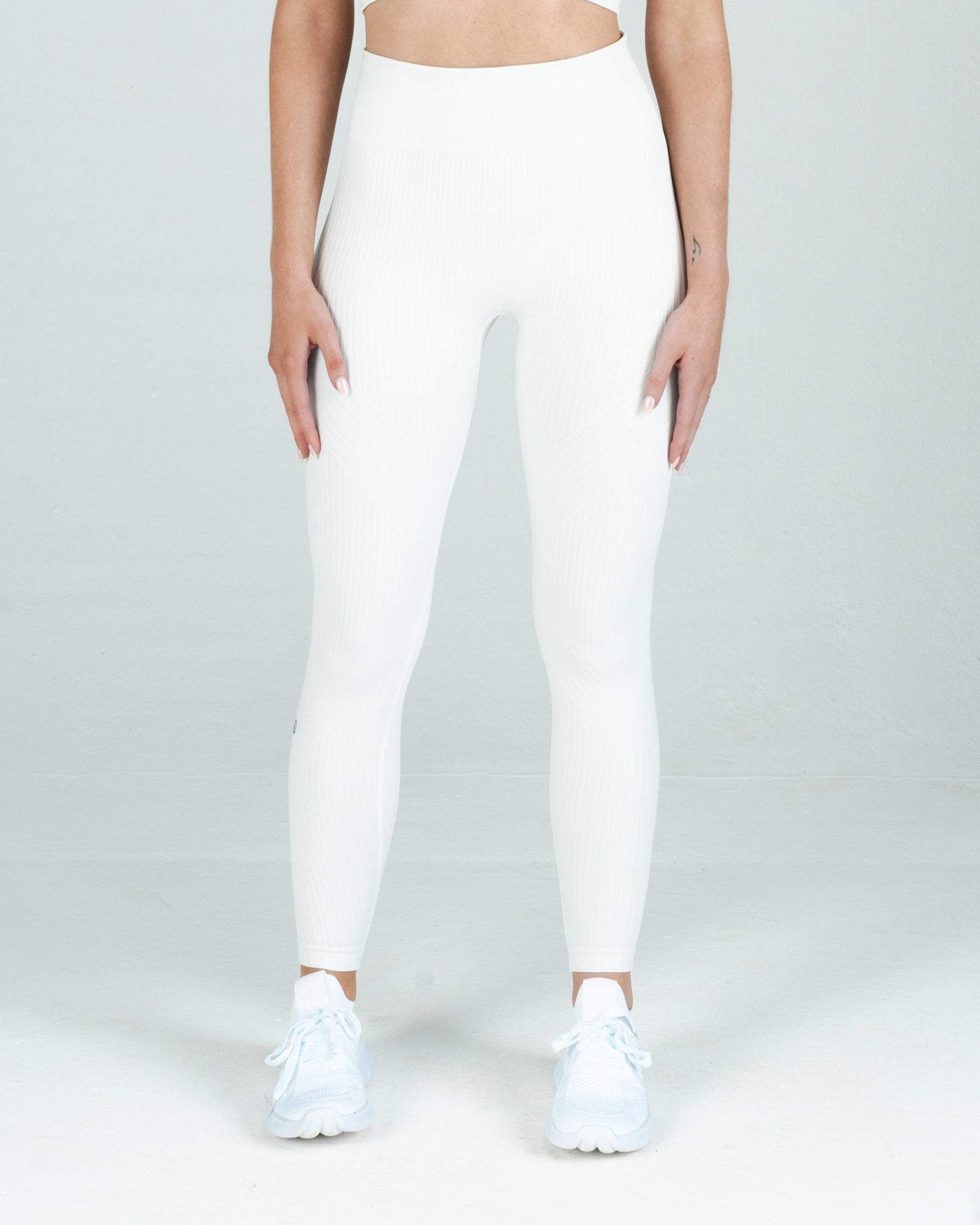 Unstoppable Leggings - Light Grey