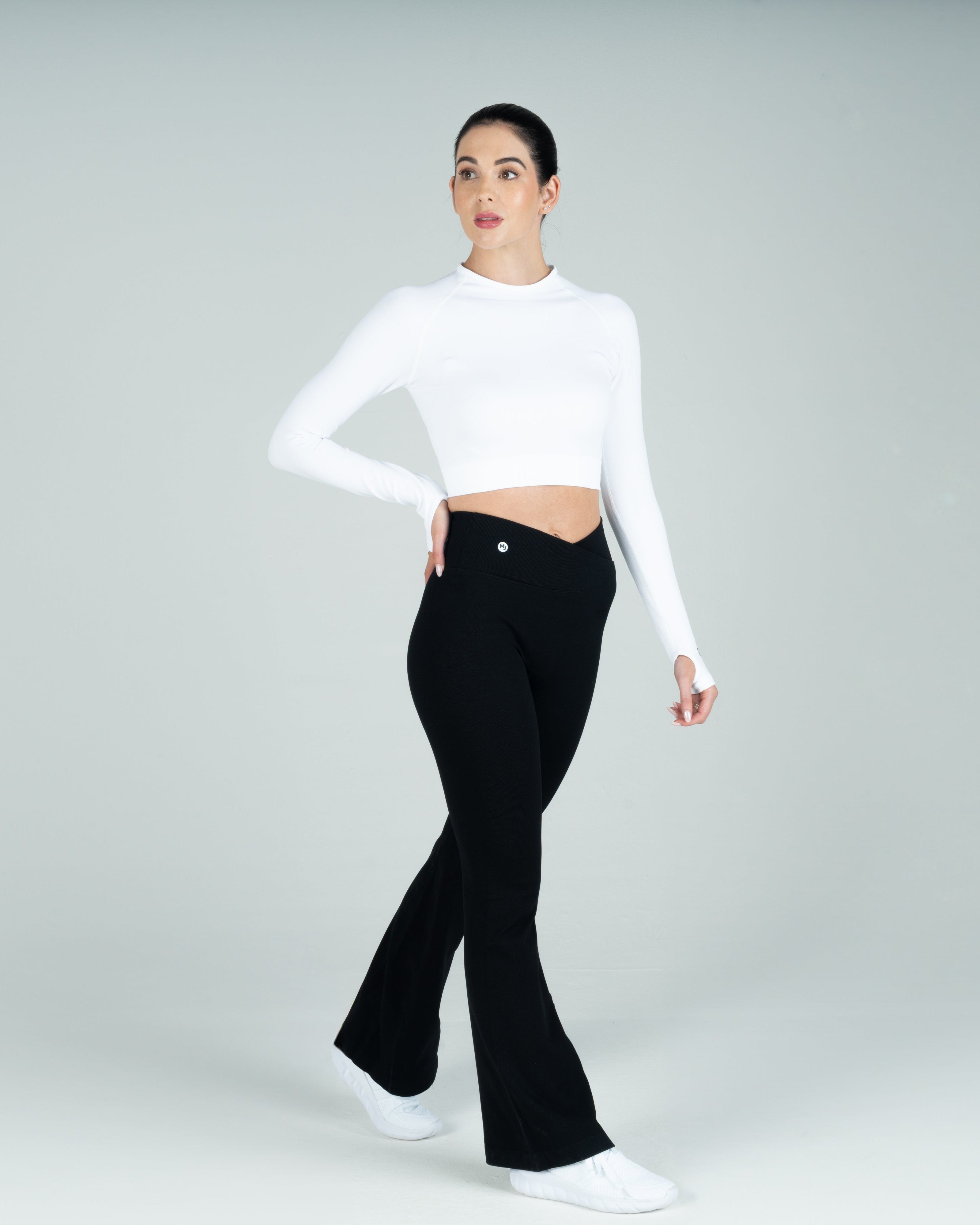 Elevate Flared Leggings - Black
