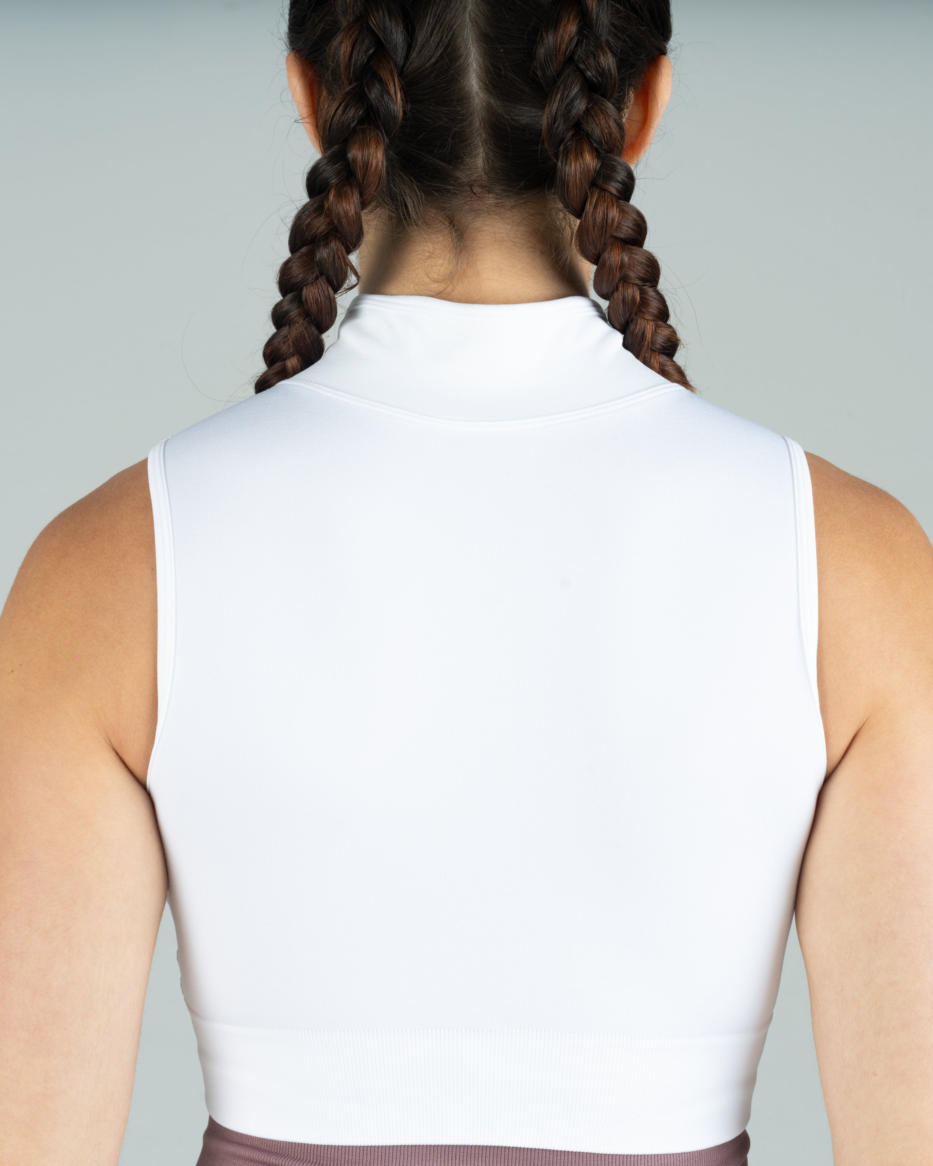 Conquer Vest - White