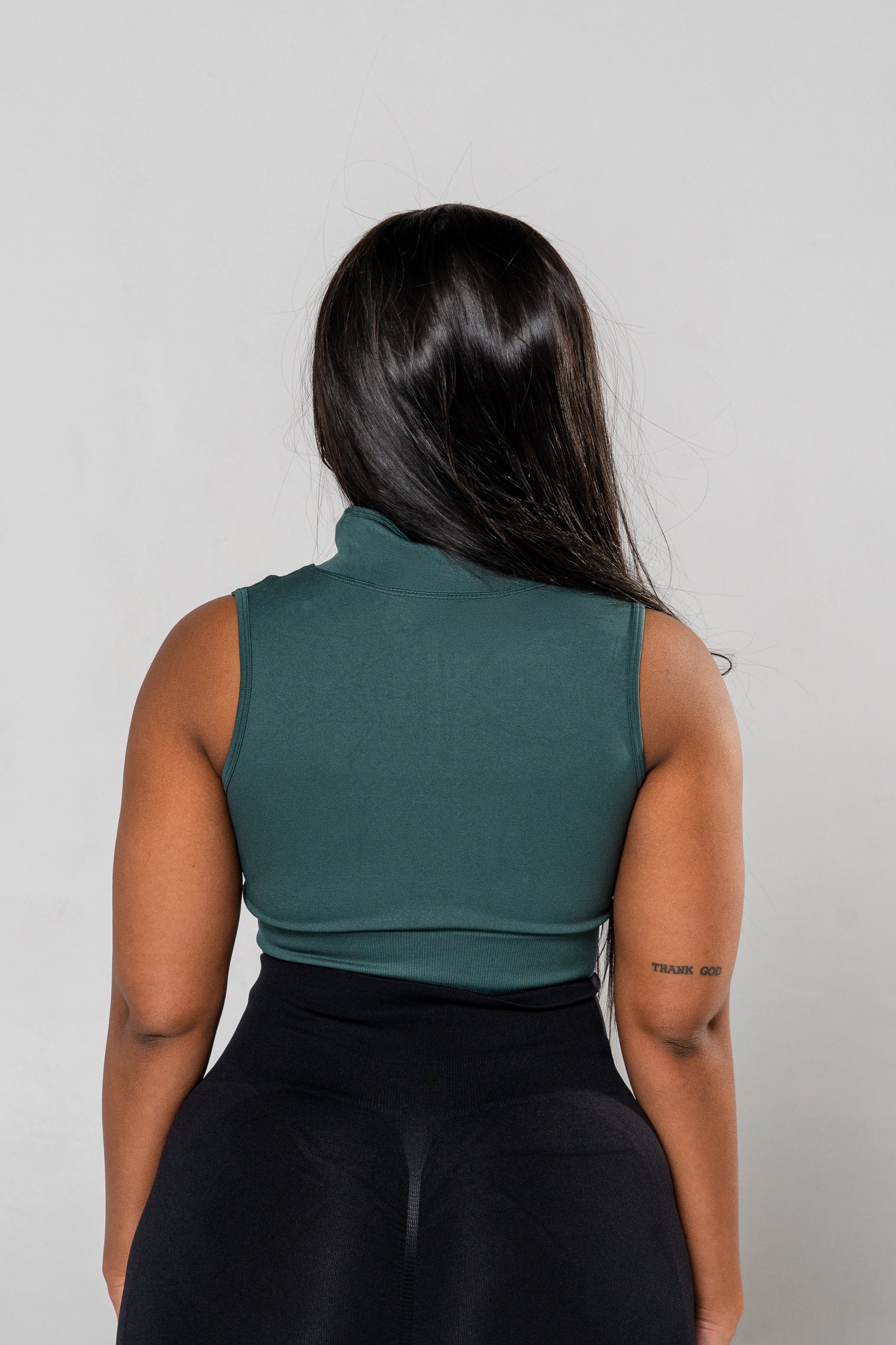 Conquer Vest - Dark Green