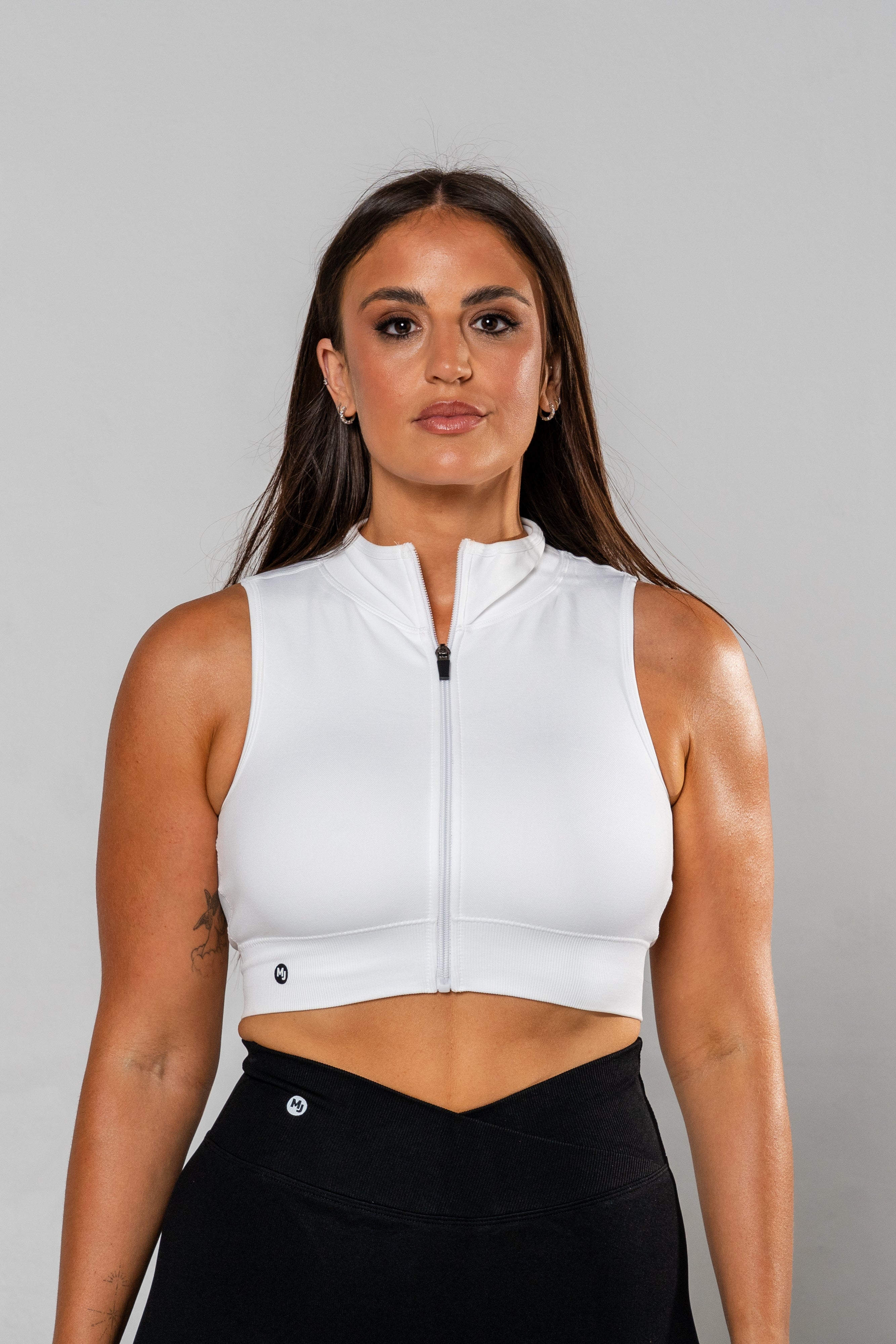 Conquer Vest - White