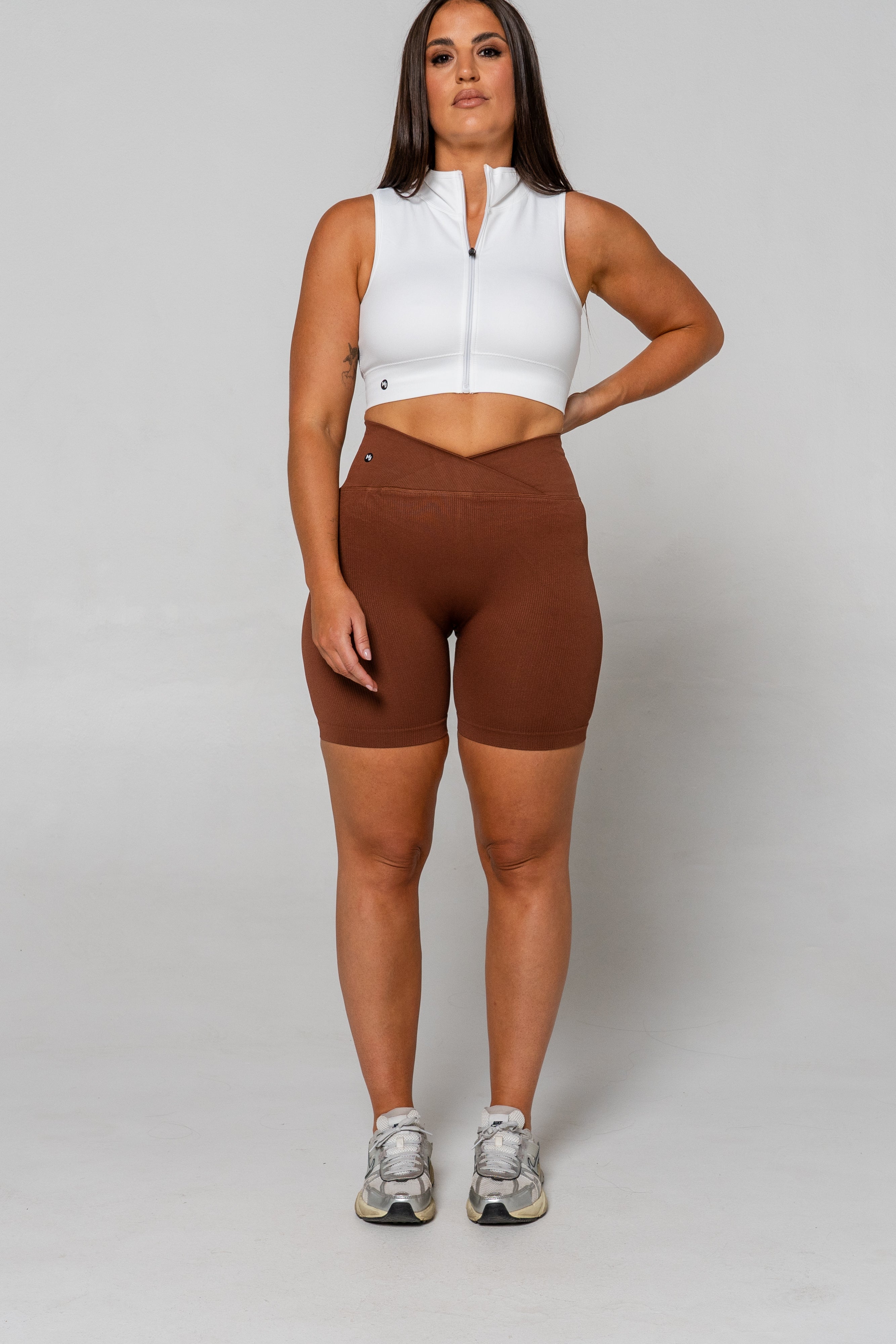 Empower Shorts - Coffee Brown